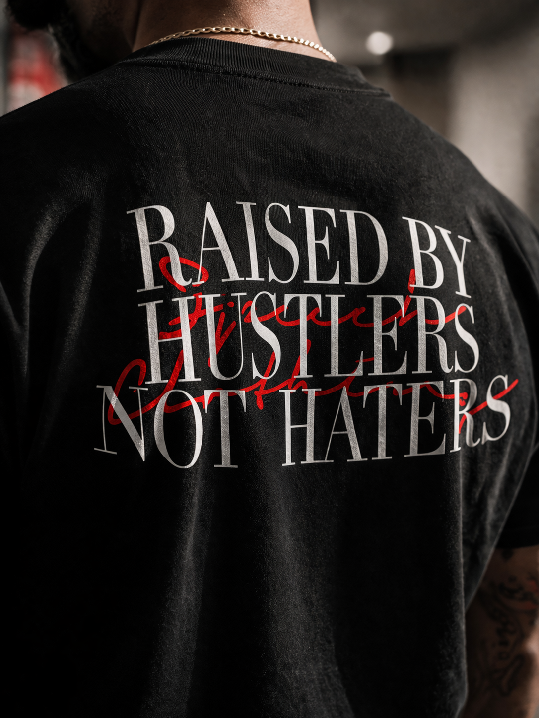 HUSTLER | 280 GSM heavyweight cotton · Oversized fit · Dropped shoulders